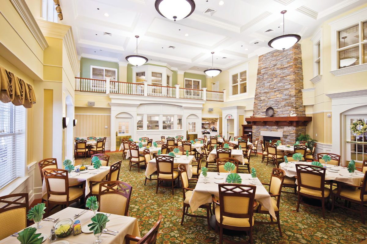 Ohio Living Breckenridge Village at Grace Woods Dining Room