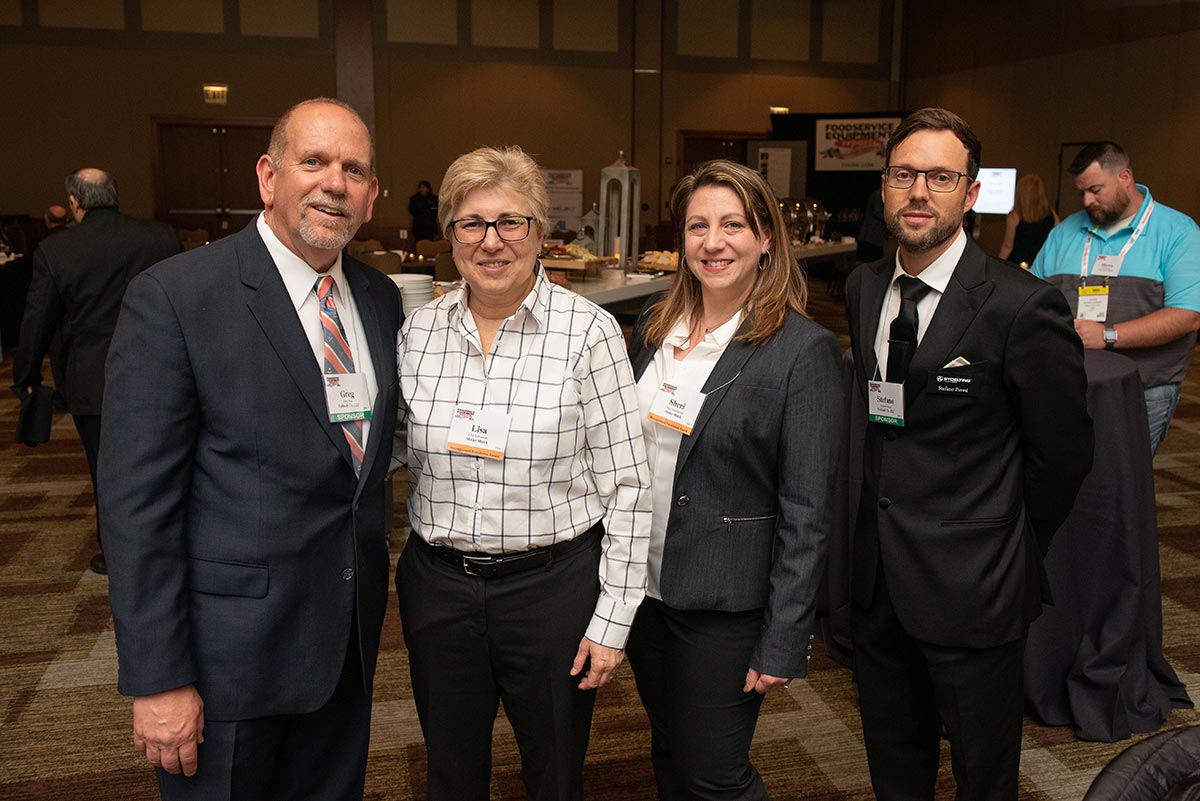 Greg Stak, Vollrath Co.; Lisa Kartzman & Sheri Stanchfield, Shake Shack (Management Excellence Winner); Stefano Pavesi, Vollrath Co.