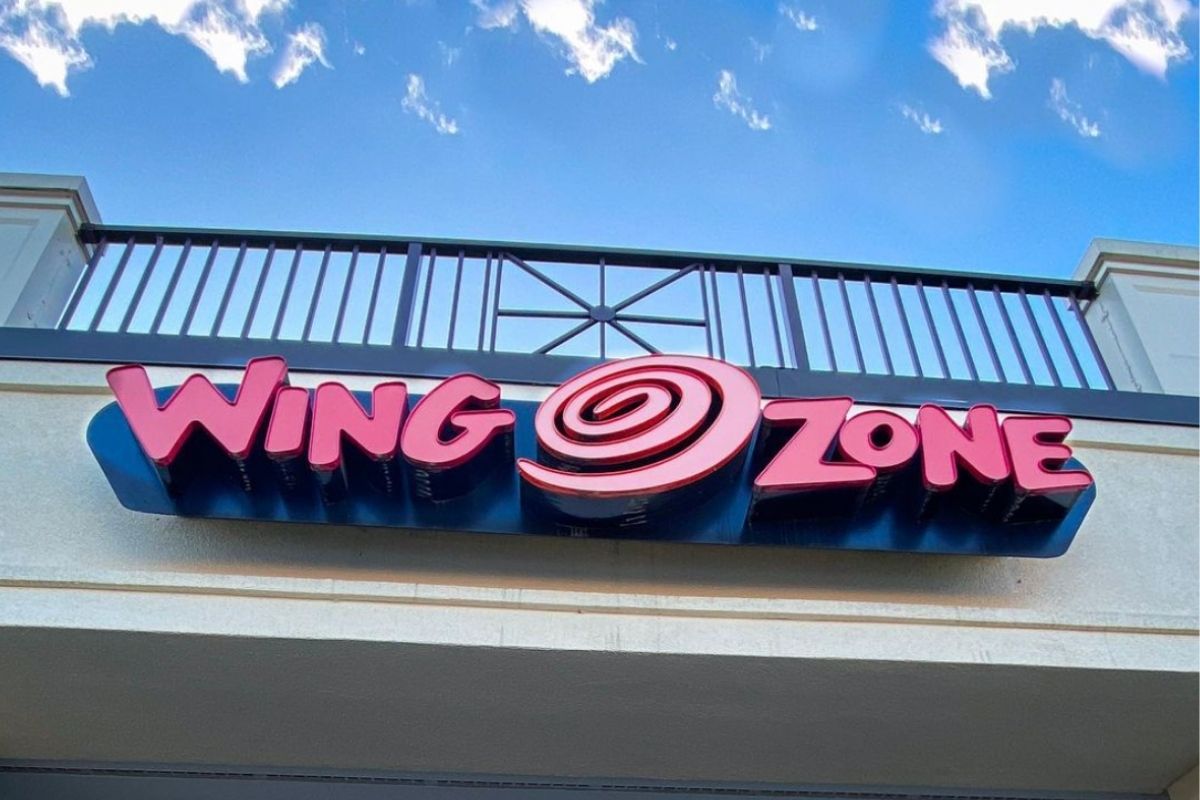 Wing Zone Installs Two New Players to the Executive Team Foodservice