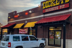 Dickeys 1200x800 1