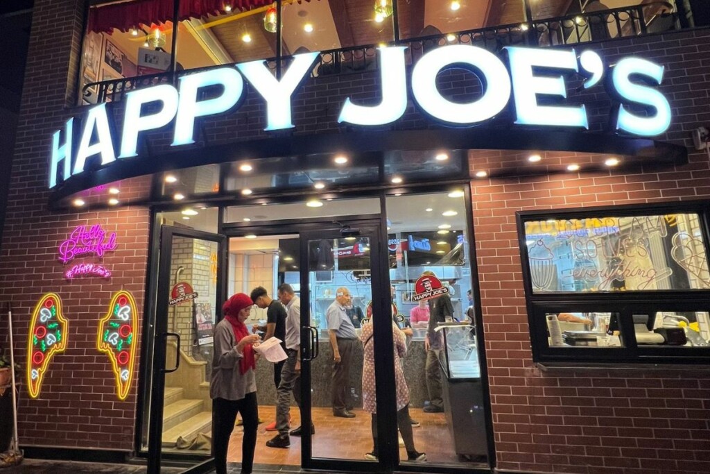 Happy Joes Pizza Egypt 1200x800 1