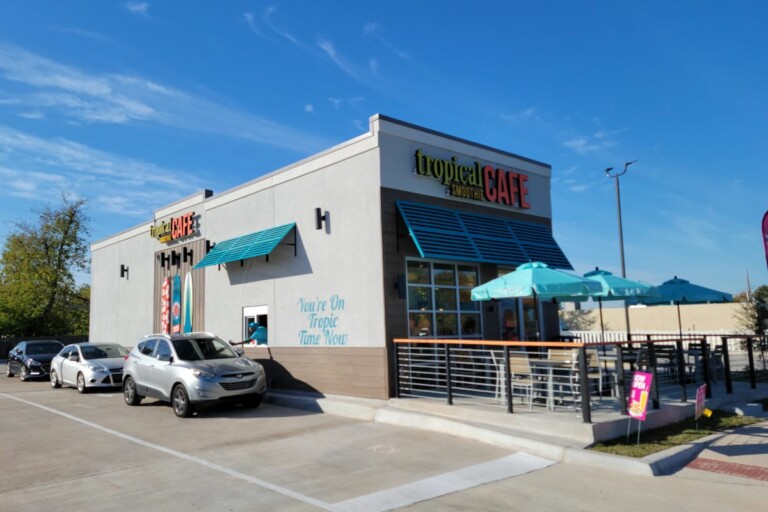 Tropical Smoothie Cafe Opens Double DriveThru Design With Mobile Order