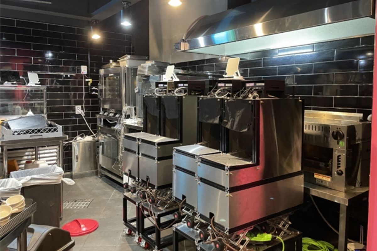 AI-powered robot learns to cook by watching videos, paving way for future  kitchen assistants