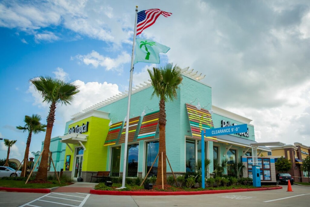 Fiesta Restaurant Group Pollo Tropical 1200x800 1