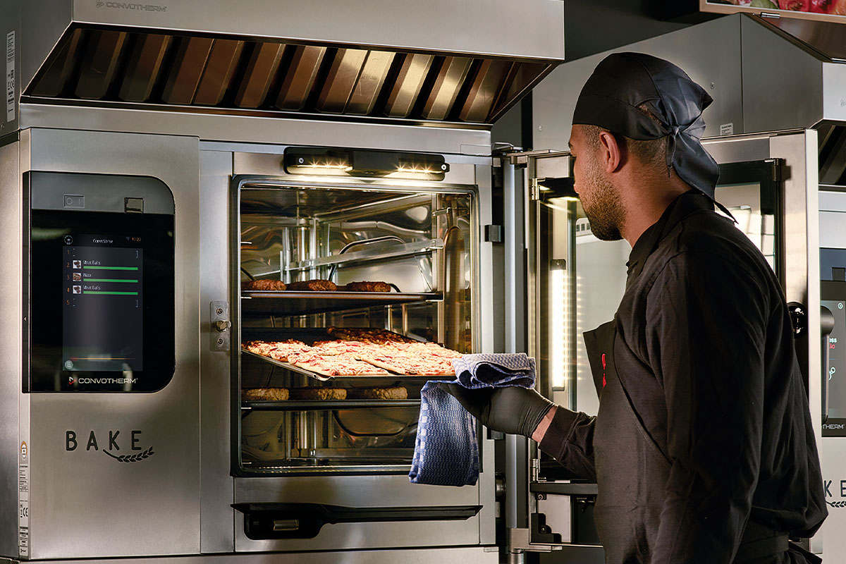 How Technology Makes Combi Oven Cleaning Easier - Foodservice