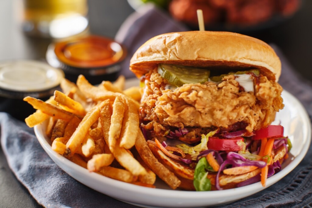 Pressure Frying: The Secret To Great Fried Chicken - Foodservice Equipment  Reports Magazine