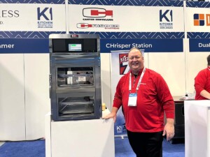 Scott Heim Shows off Carter Hoffmann’s CHrisper Station