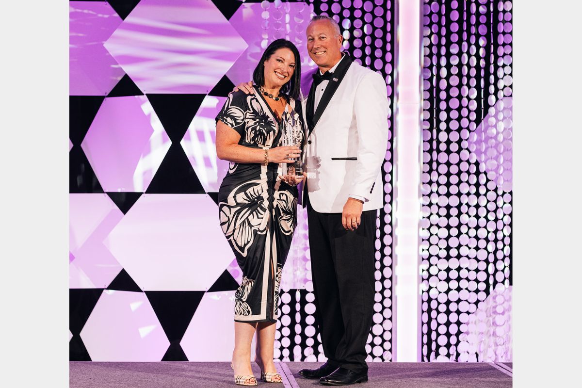 2025 SHFM President’s Award Stephanie Gilbert, Food Service Holdings resize