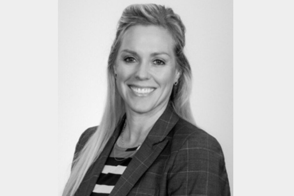 Keri Llewellyn TAKKT