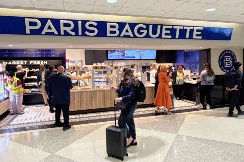 Paris Baguette 300th Cafe Philadelphia Airport
