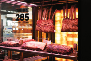 CHOPHOUSE DRY AGE WINDOW
