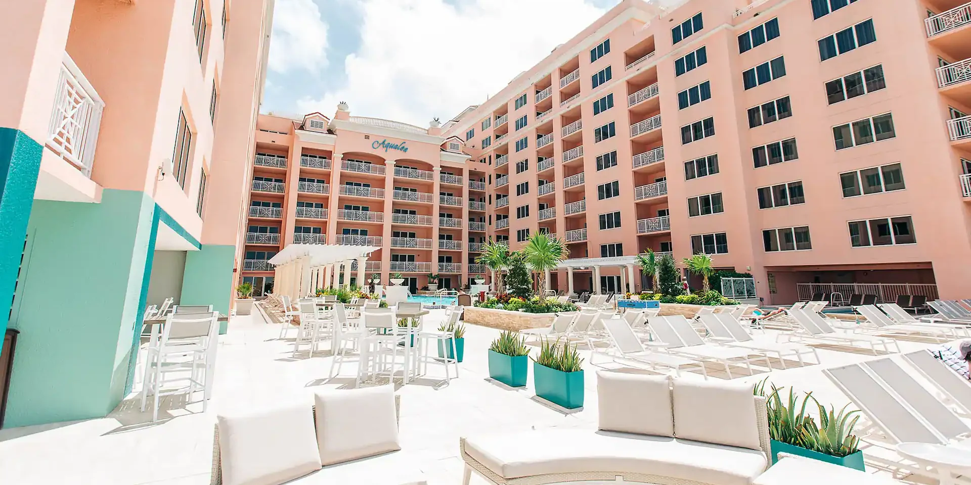 Hyatt Regency Clearwater Beach P373 Pool.16x9